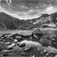 HC: View Across Llyn Idwal  by Jeff Gale